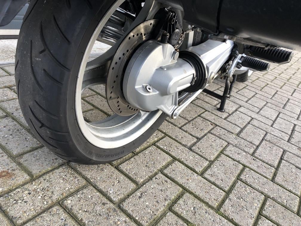 Inruilkoopje: BMW R1100RS met ABS en kofferset, rijklaar €1450,-