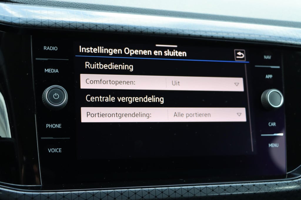 Volkswagen T-cross 1.0 tsi style 110pk dsg7