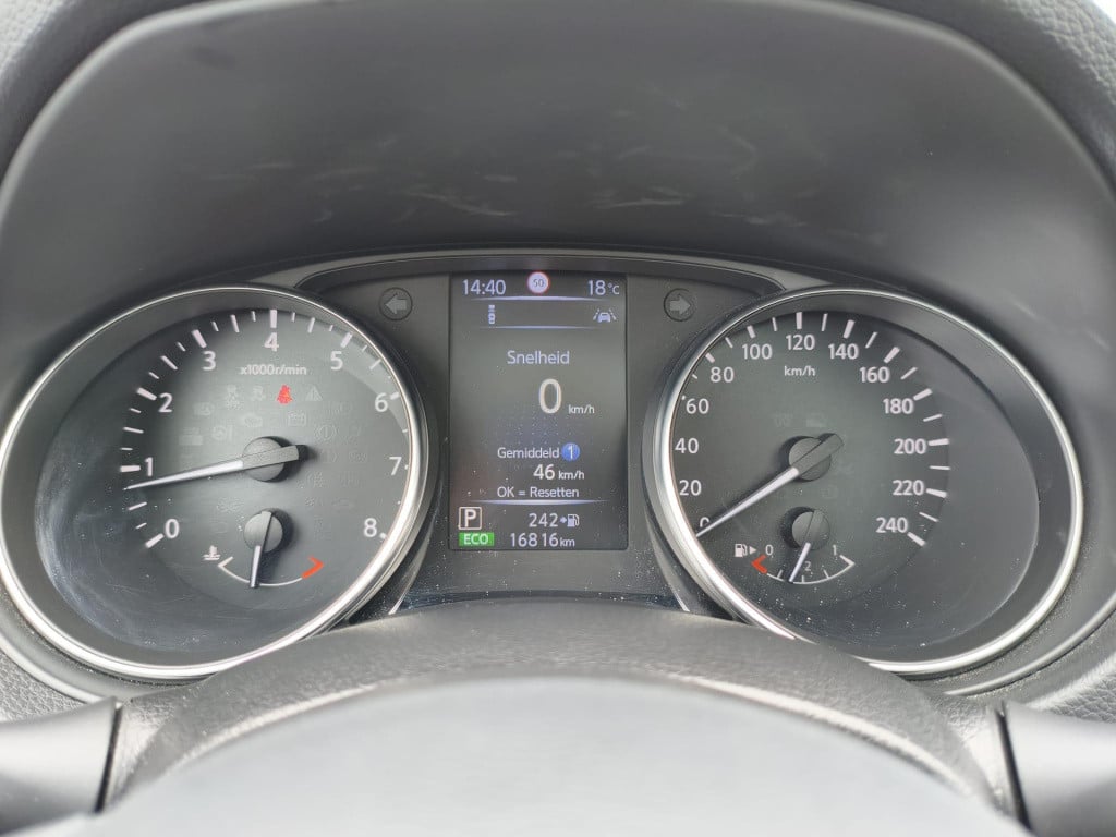 Nissan Qashqai 1.2 n-connecta