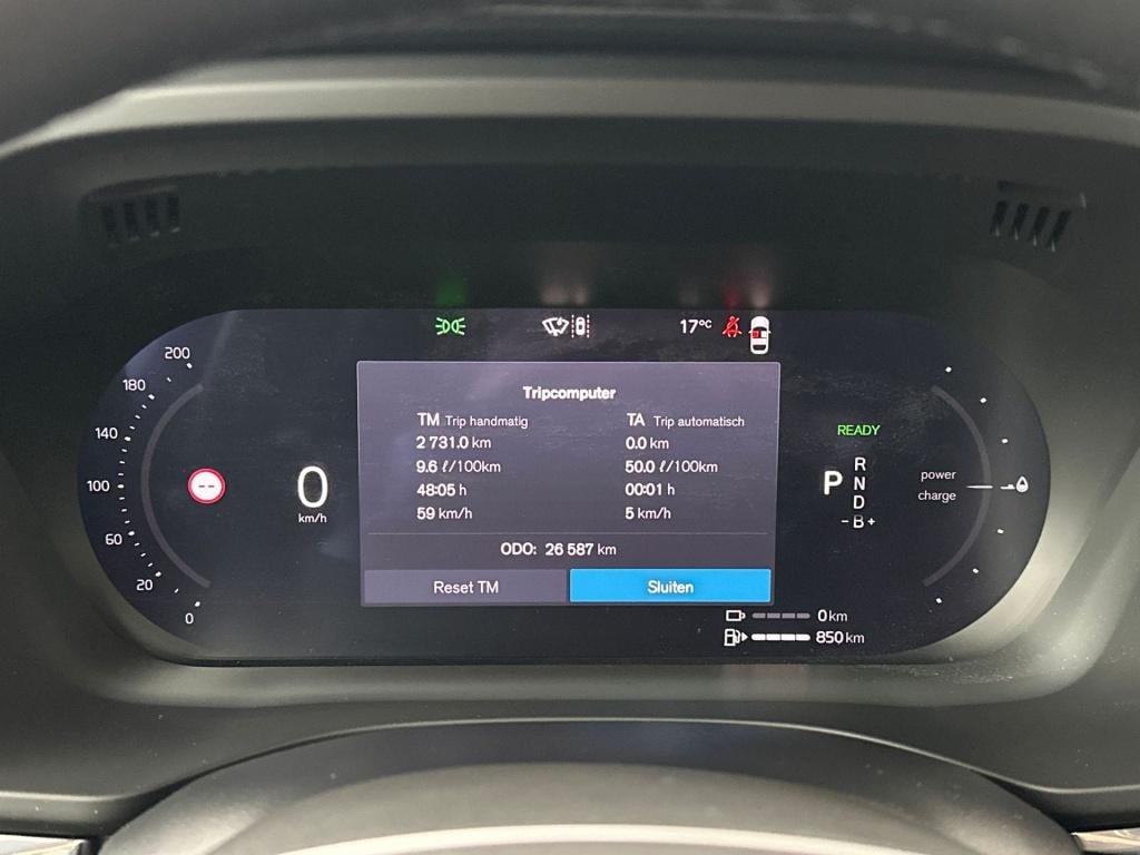 Volvo XC60 t6 398pk recharge ultra dark| luchtvering| 360camera| trekhaak