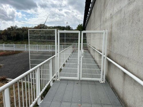 Gepoedercoat poort