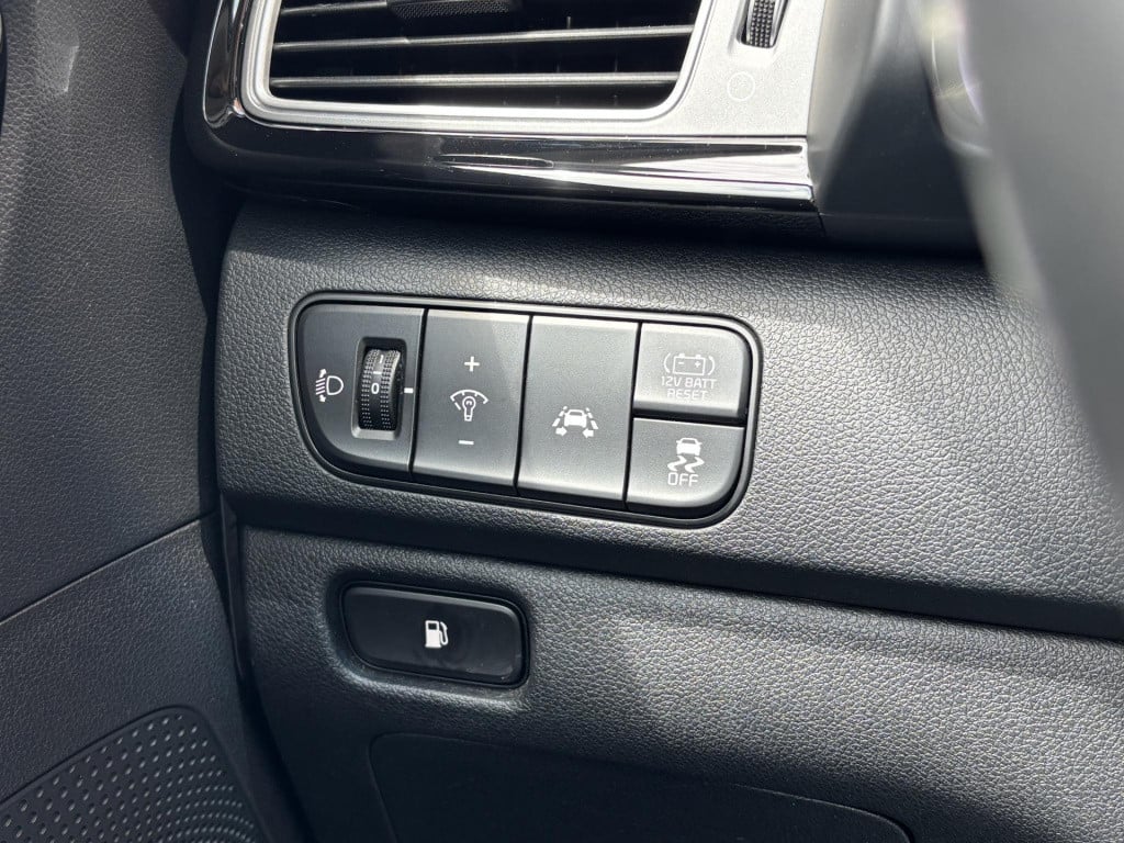 Kia Niro 1.6 gdi hybrid dynamicline | trekhaak | navigatie | camera | apple