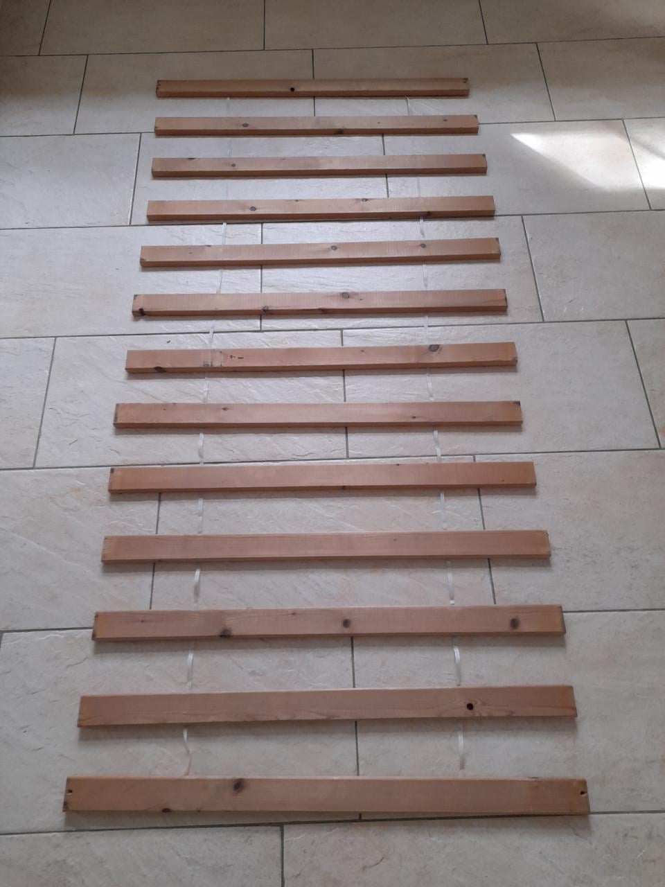 Lattenbodem 90 x 190 (in goede staat )
