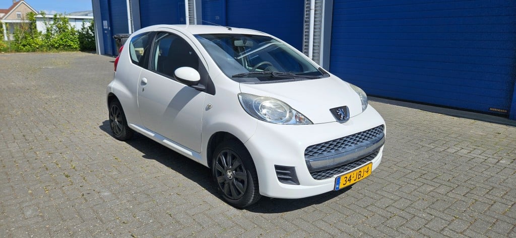 Peugeot 107