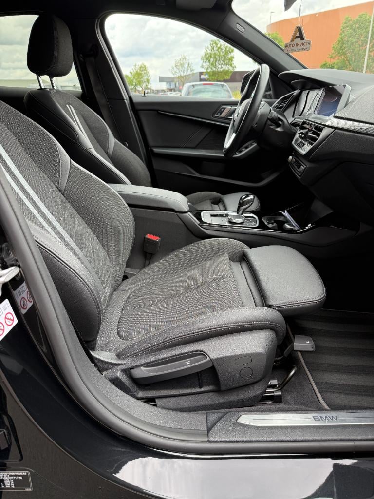 BMW 1 Serie 118i high executive - automaat