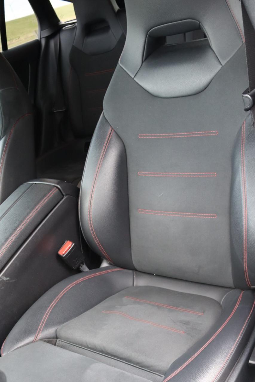 Mercedes-Benz CLA 220 AMG-line shooting brake DEALER ONDERHOUDEN