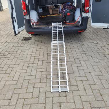 Oprij brug voor motoren