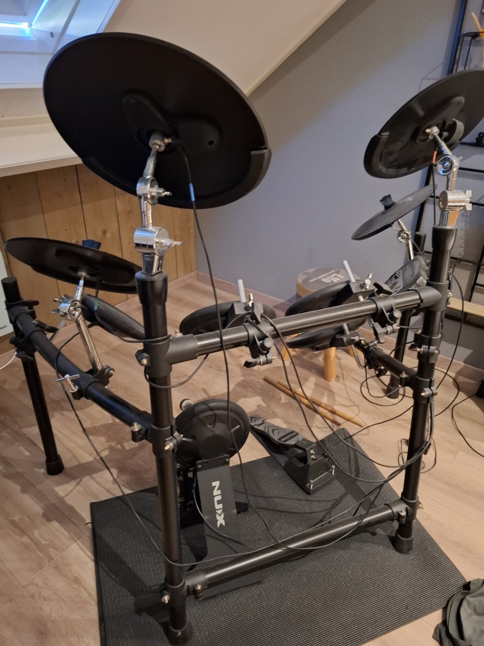 Nux DM5 Elektrisch drumstel