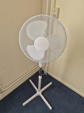 -VERKOELING- Stafief ventilator hoog - zwenkbaar - wit