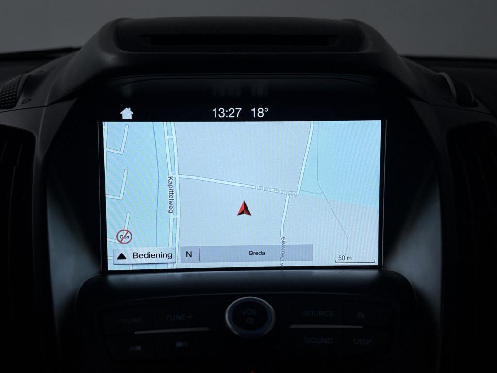 Ford Kuga 1.5 ecoboost st line | trekhaak | 1800kg trekgewicht | navigatie 