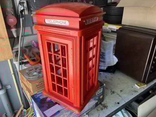 Houten telefooncel Londen rood