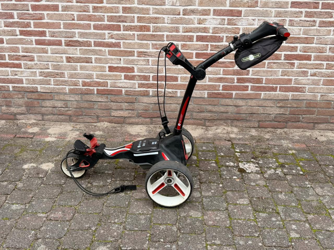 Golf trolley motocaddy m1 lithium