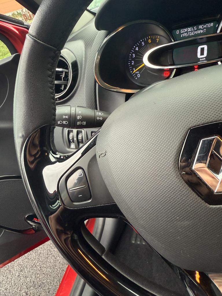 Renault Clio 0.9 - expression