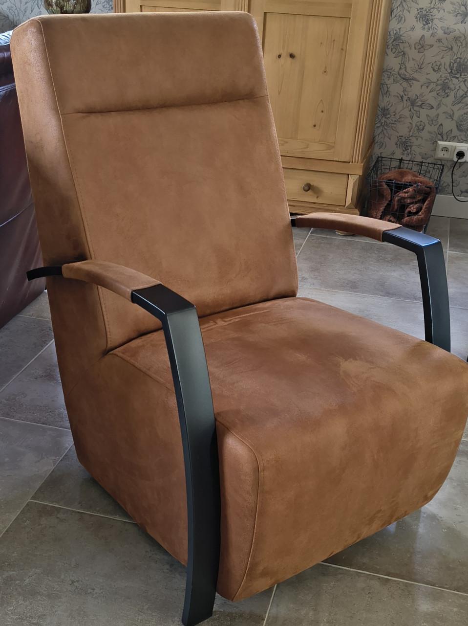 Fauteuil stof cognackleur