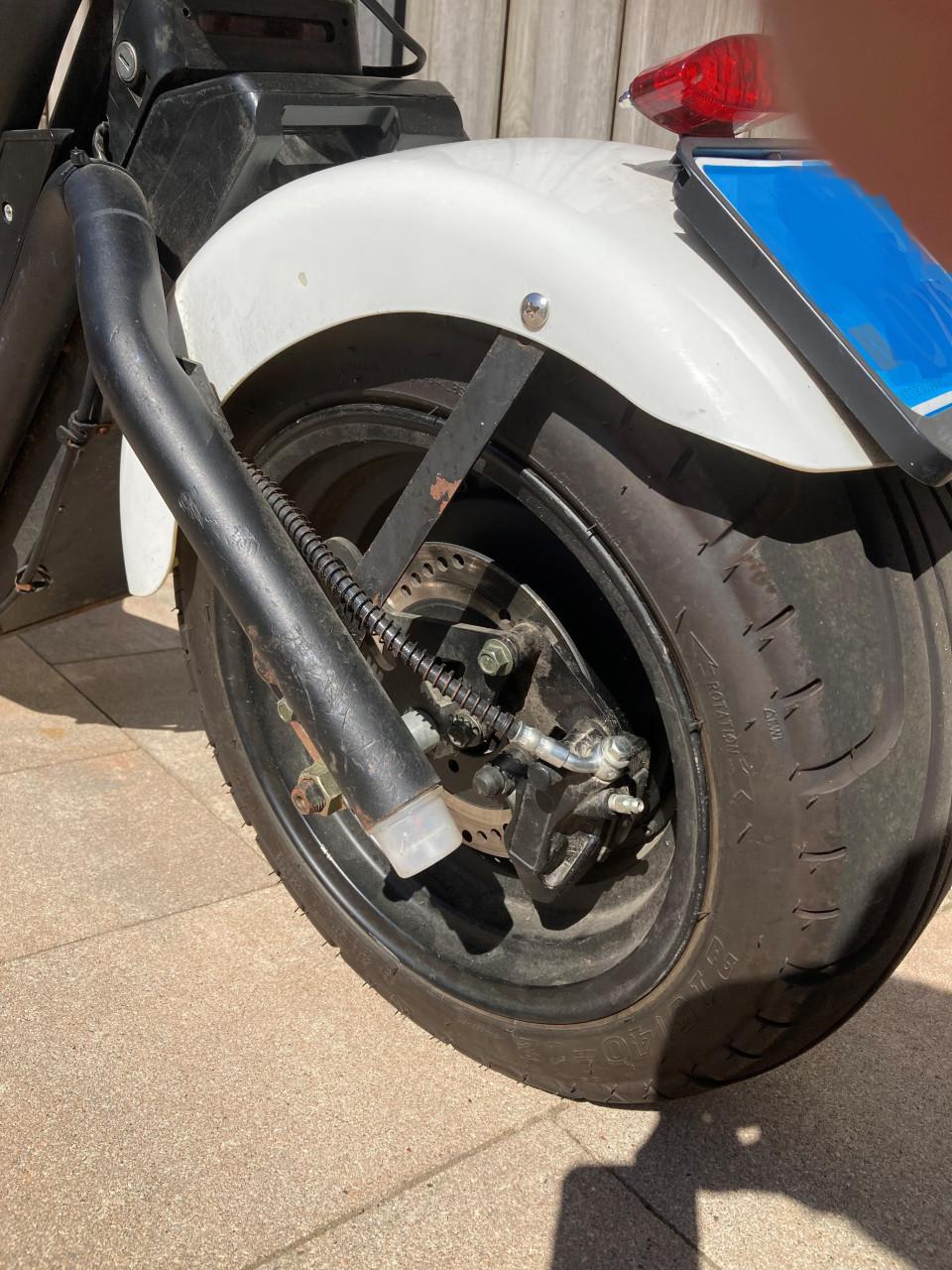 E-scooter Spyder Wheelz