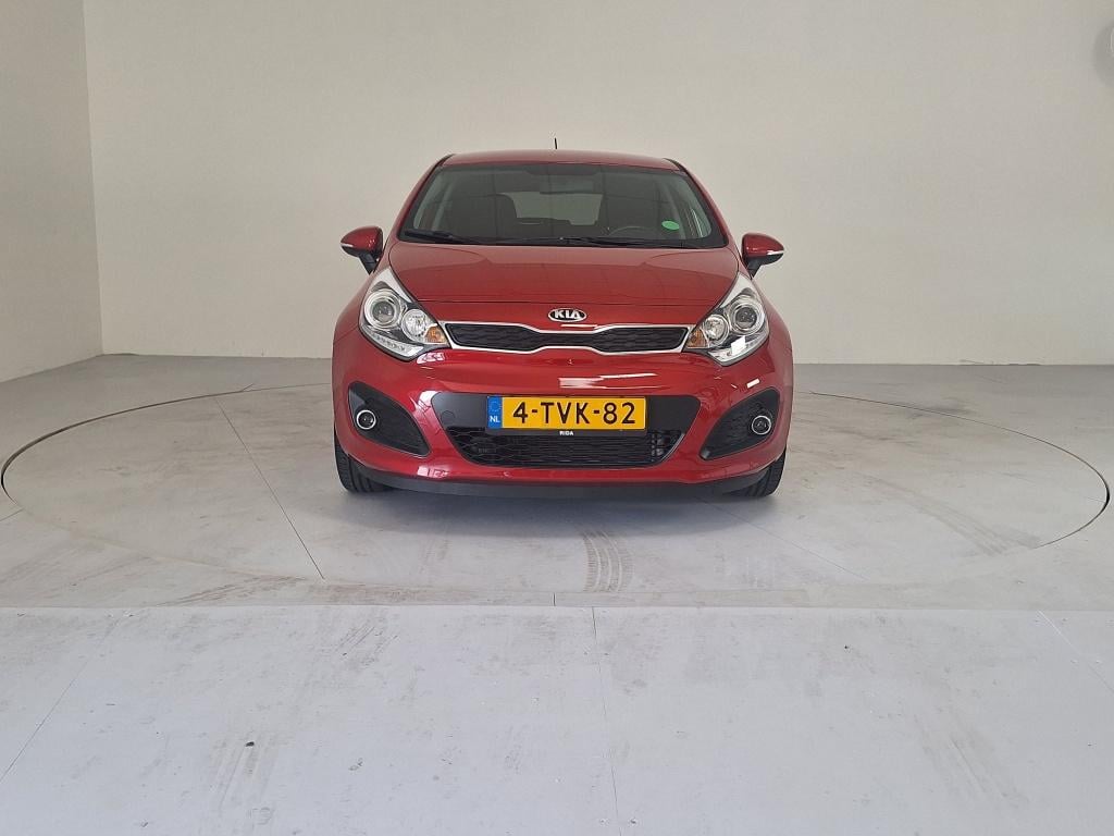 Kia Rio 1.2 cvvt executiveline | key-less | climate control