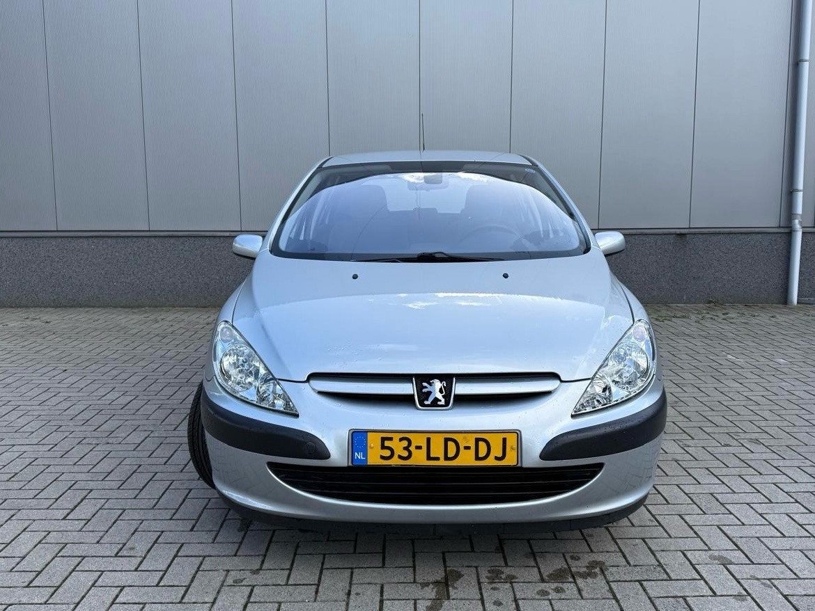 Peugeot 307 -1.6-16V XT 123.550km Automaat