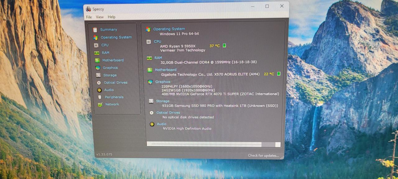WiFi Gaming PC/Ryzen 9 5950X/4070Ti Super/32GB RAM
