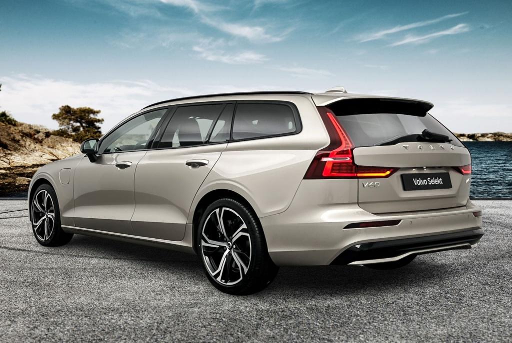 Volvo V60 t6 awd gt plus dark 19"