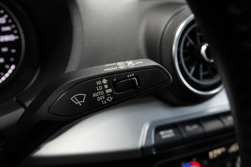 Audi Q2 1.0 tfsi | led | pdc | carplay |