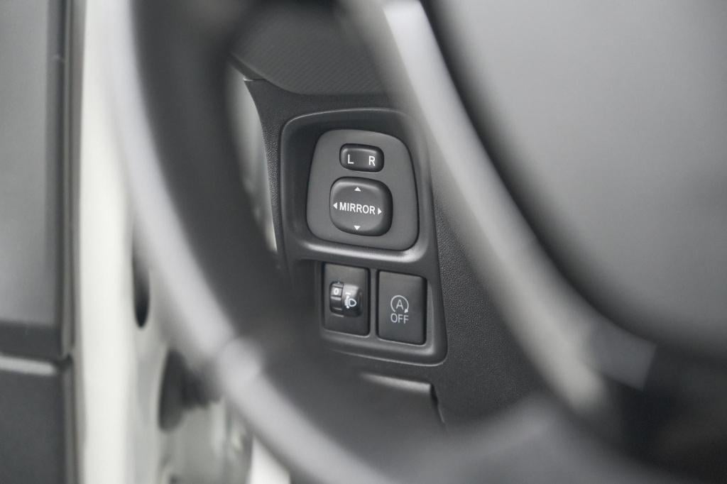 Citroen C1 1.0 vti feel | airco | bluetooth radio | getint glas | 5 deurs