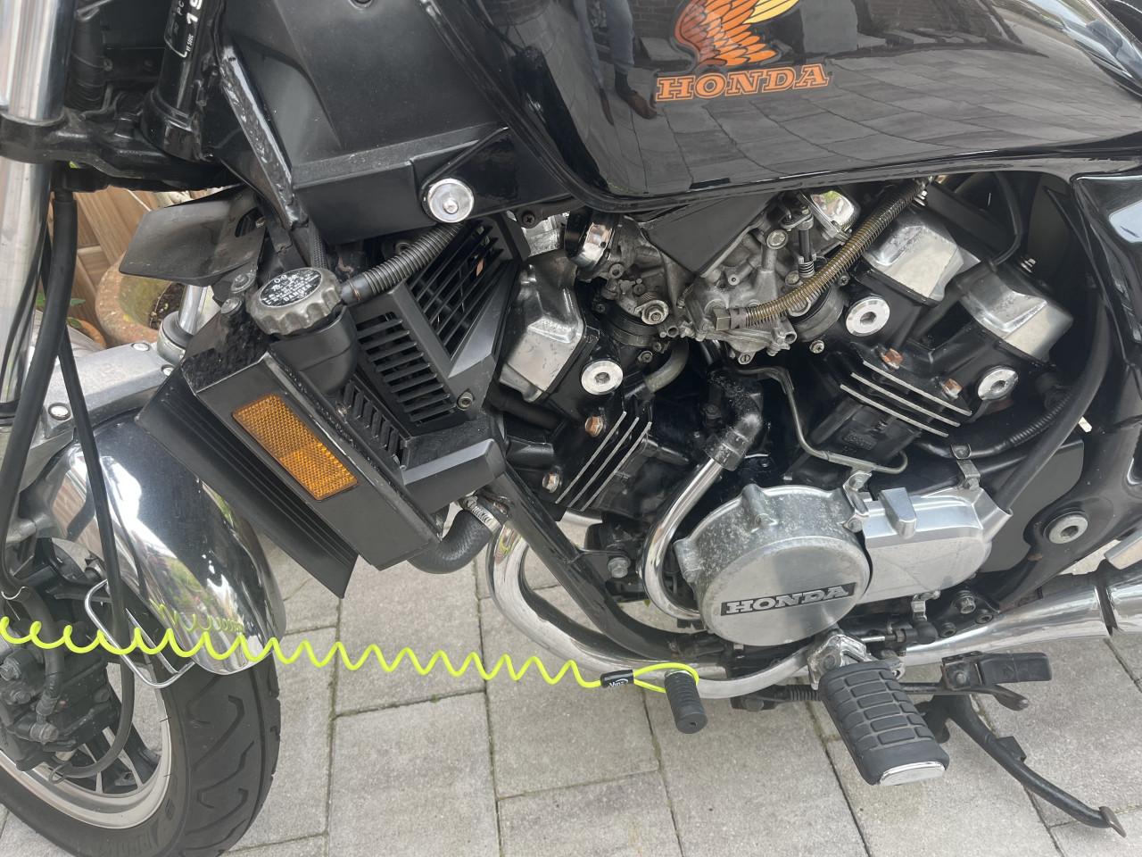 Honda V30 Magna (1984)