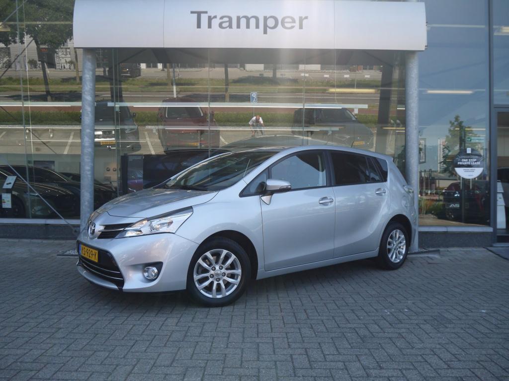 Toyota Corolla Verso 1.8 vvt-i dynamic business|7-persoons|trekhaak|rijklaa