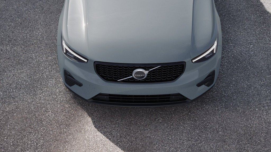 Volvo XC40 b4 gt plus dark