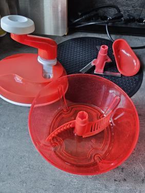 Zgan Tupperware Quick- Chef 3, handige keukenmachine..