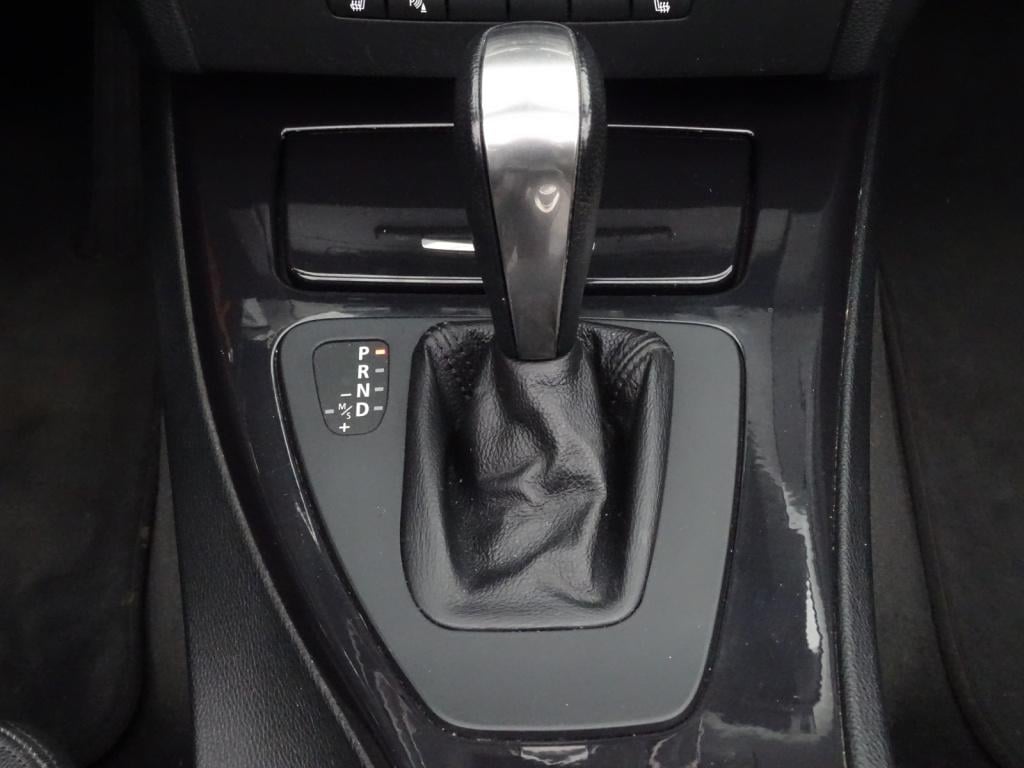 BMW 3-serie cabrio 335i high executive 306pk | adapt cruise | stoelverwarmi