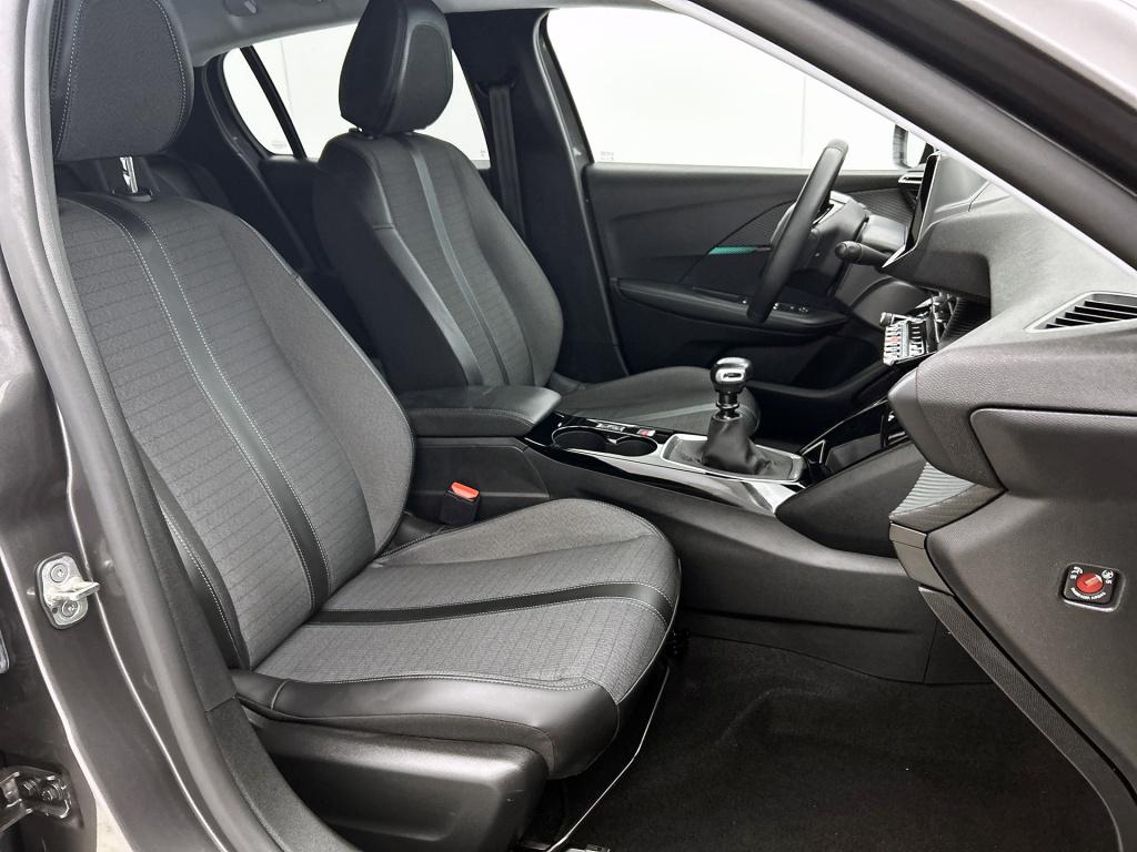 Peugeot 208 100 pk allure pack | rijklaar | keyless entry | camera | stoelv