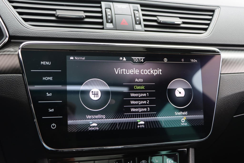 Skoda Superb combi 1.4 tsi iv sportline business 218pk dsg6