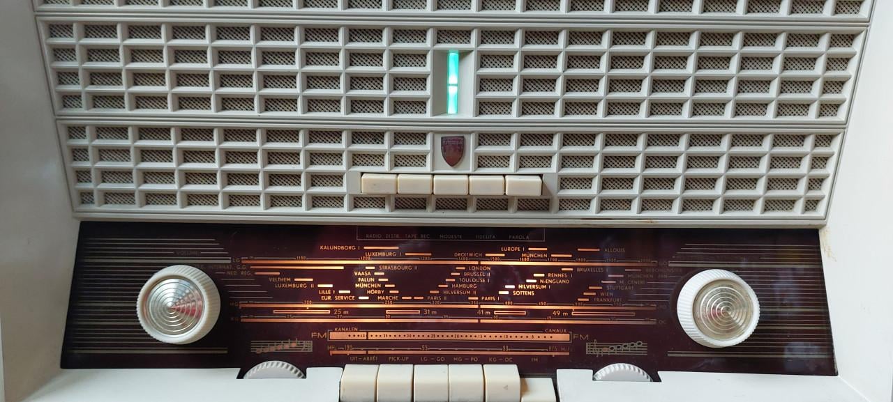 Aristona Radio in prima staat