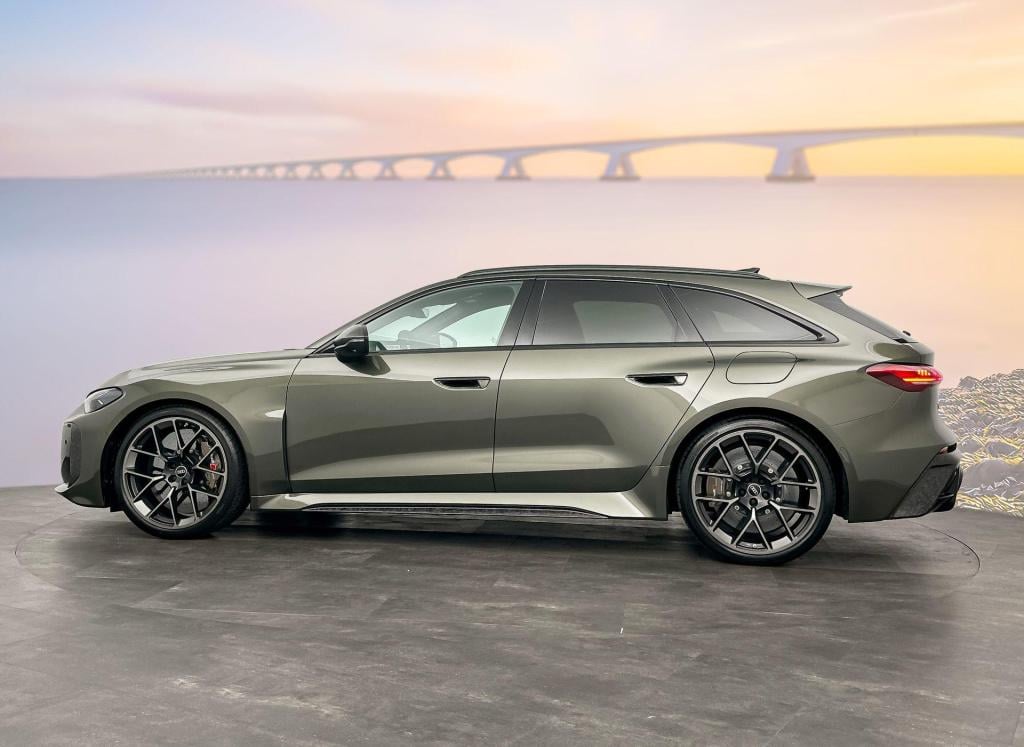 Audi Rs5 avant 2.9 e-hybrid 639pk quattro