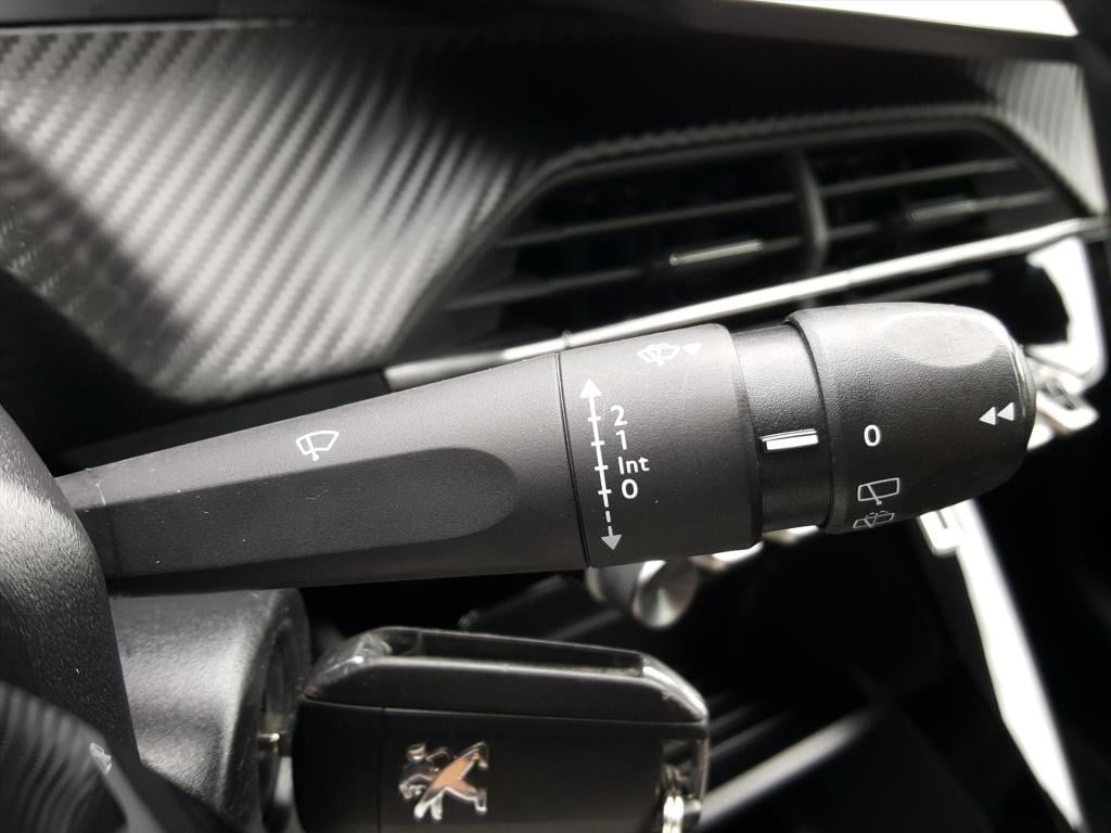 Peugeot 208 1.2 75pk active apple carplay & android auto | navigatie tomtom