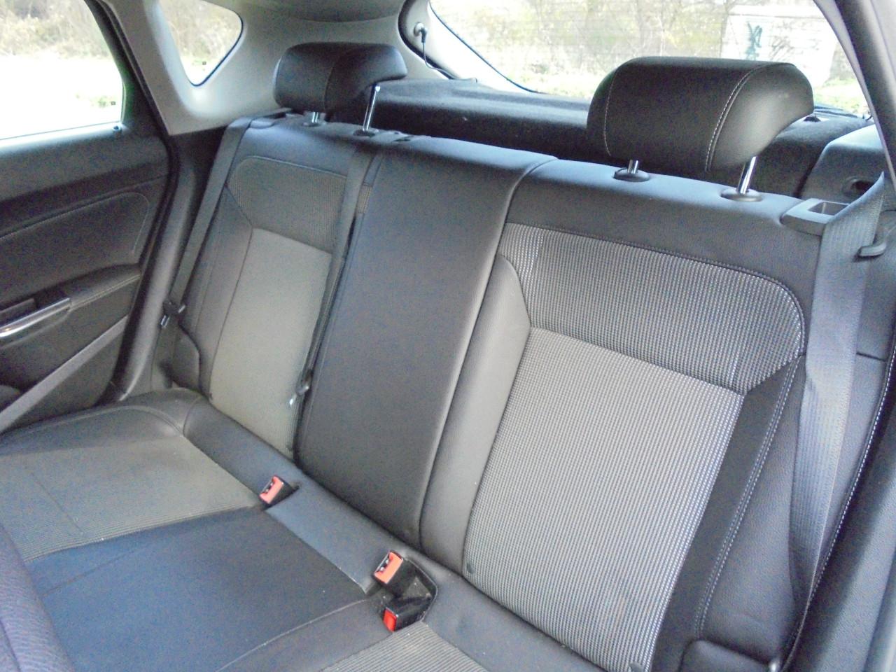 Astra 1.4 Turbo Sport uit 2010 / 140 Pk vol jaar APK bij aflevering € 2750