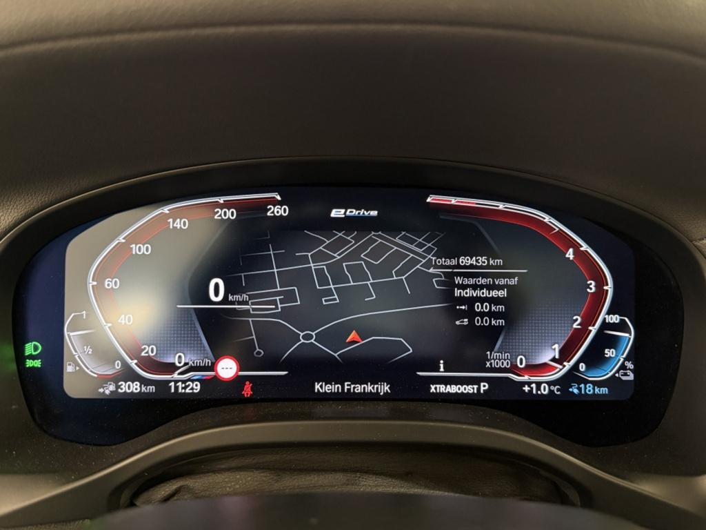 BMW X3 xdrive30e m-sport pro | harman/kardon | sportstoelen | panoramad