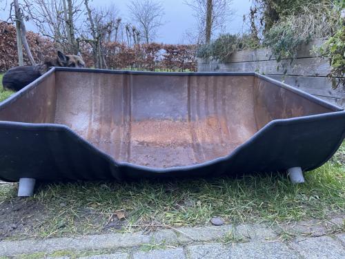 Gratis af te halen: hondenmand