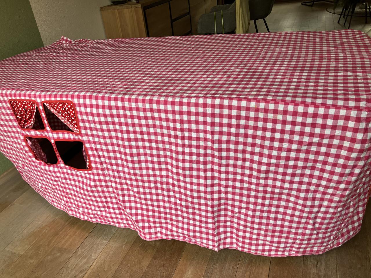 Speelgoed Speelhut tafel