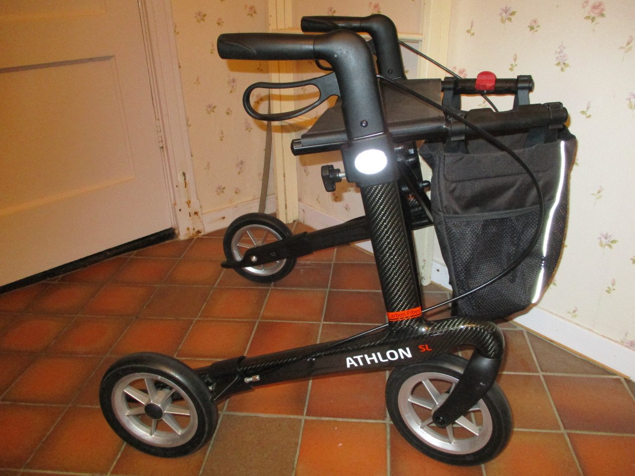 Athlon SL  carbon fiber (slechts 5,5 kg) lichter komt U ze niet tegen