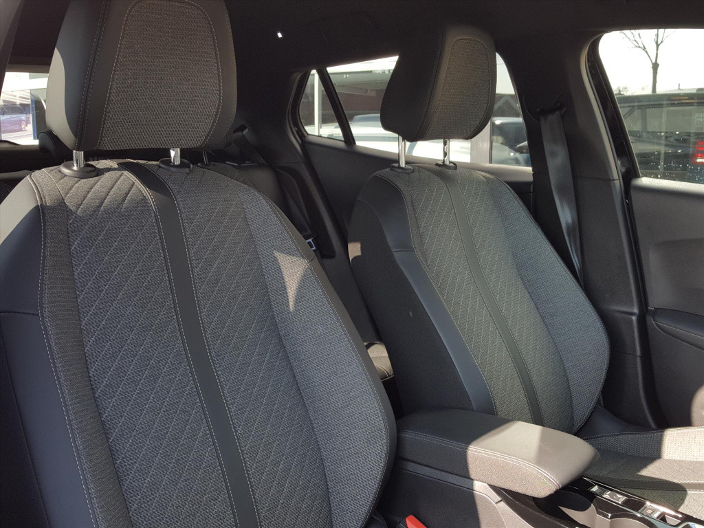 Peugeot 2008 1.2 puretech 100pk allure navigatie | cruise & climate | achte