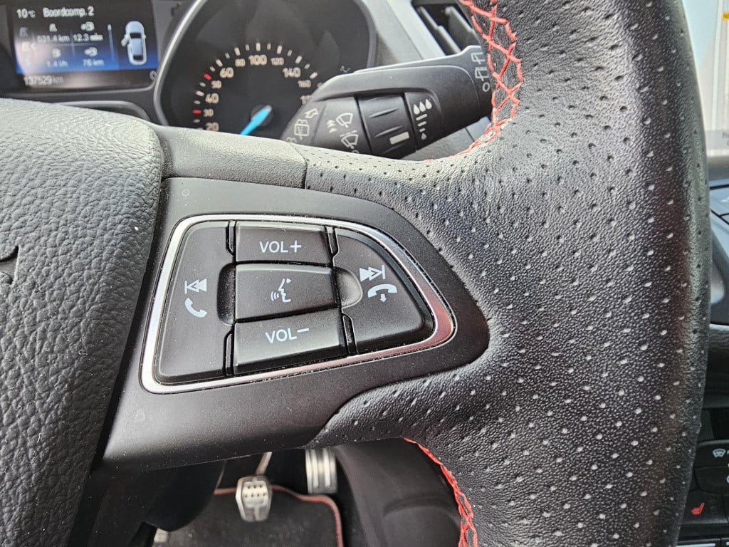 Ford Kuga 1.5 ecoboost st line