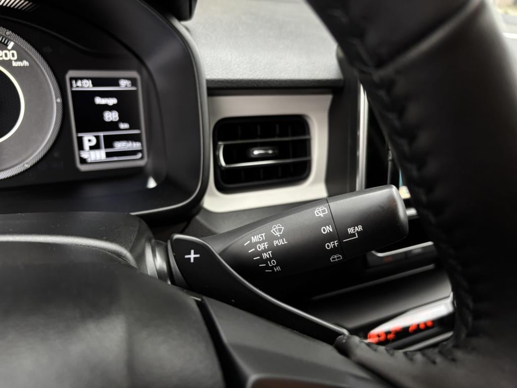 Suzuki Ignis automaat style 1.2 smart hybrid/allseason banden