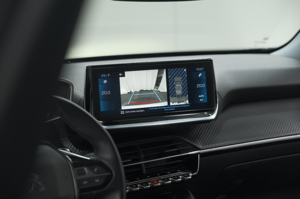 Peugeot 2008 puretech 130 allure | camera | apple carplay | navigatie | par
