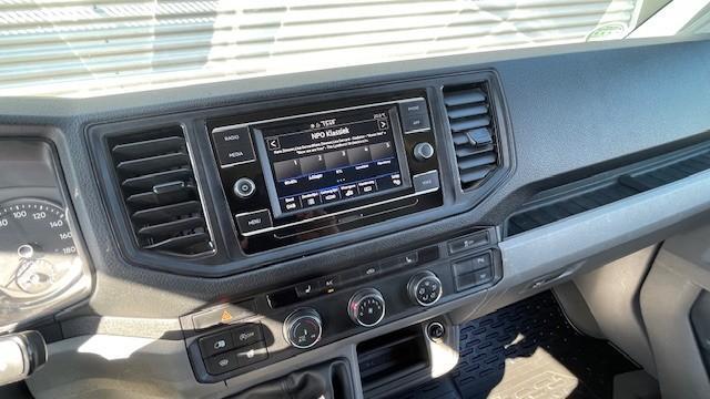Volkswagen Crafter 2.0 tdi 141pk l3h3 euro6 airco