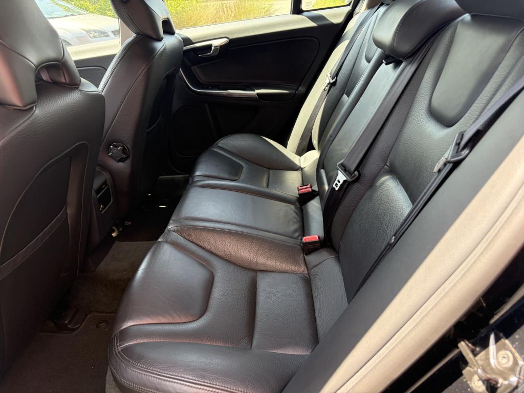 Volvo S60 2.0t intro edition