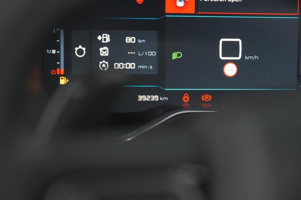 Citroen C5 Aircross puretech 130 eat8 business plus | trekhaak | panoramada