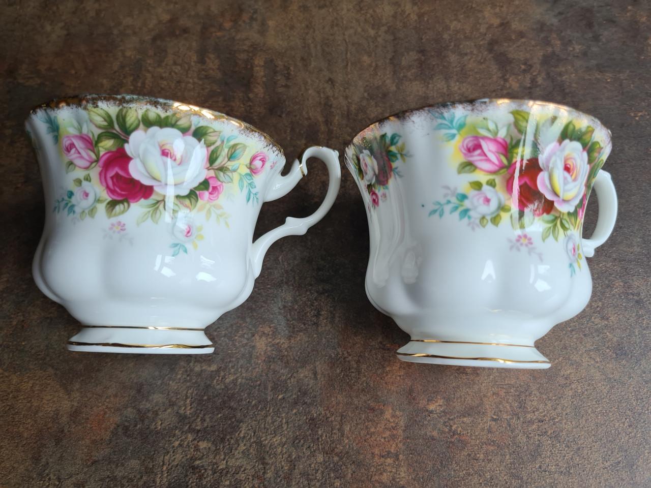 2 Royal Albert Old Country Roses kop en schotel