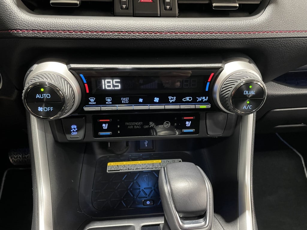 Toyota Rav4 2.5 plug-in hybrid bi-tone plus | panodak | leer |