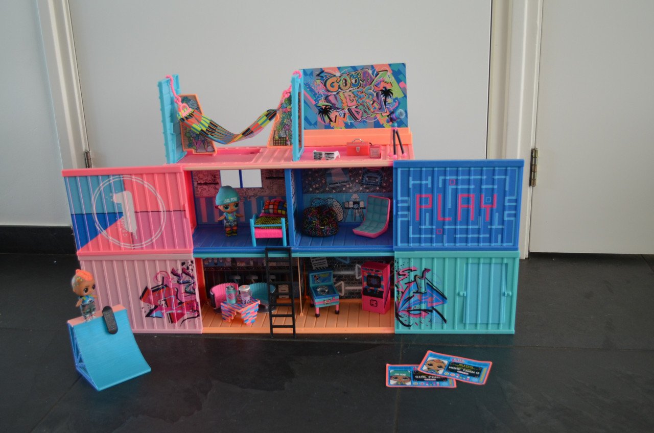 LOL poppenhuis en glampers